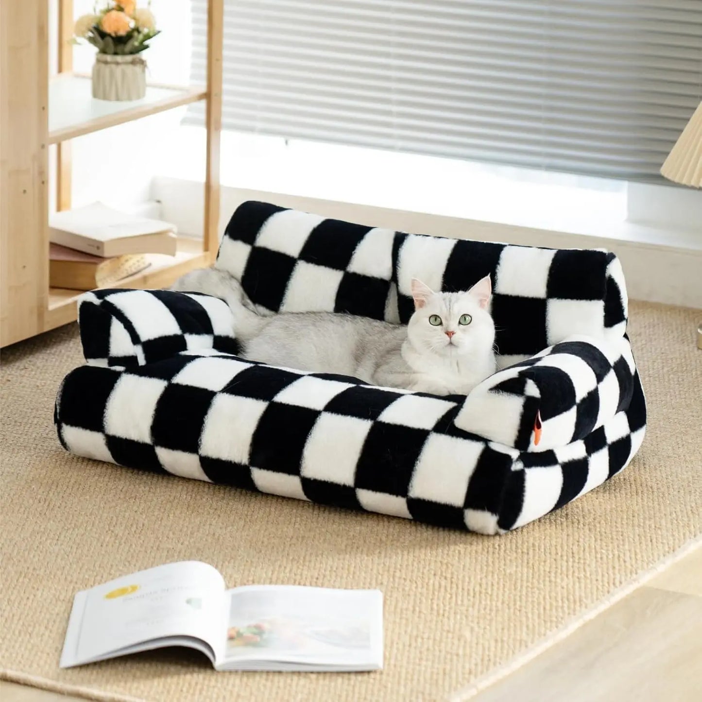 Fluffy Couch Bed for Pets