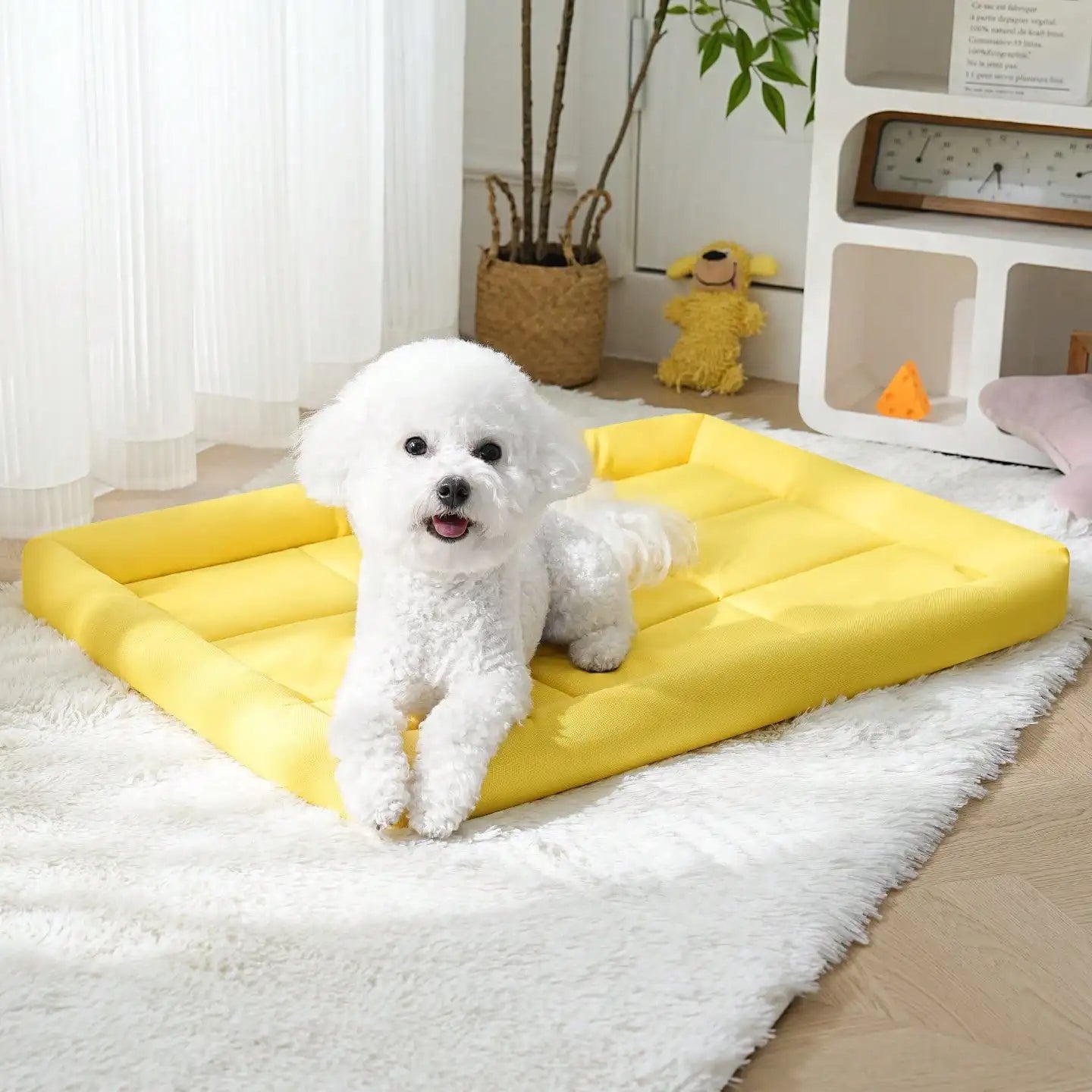 Waterproof Summer Time Pet Cooling Mat, Scratch and Bite Resistant